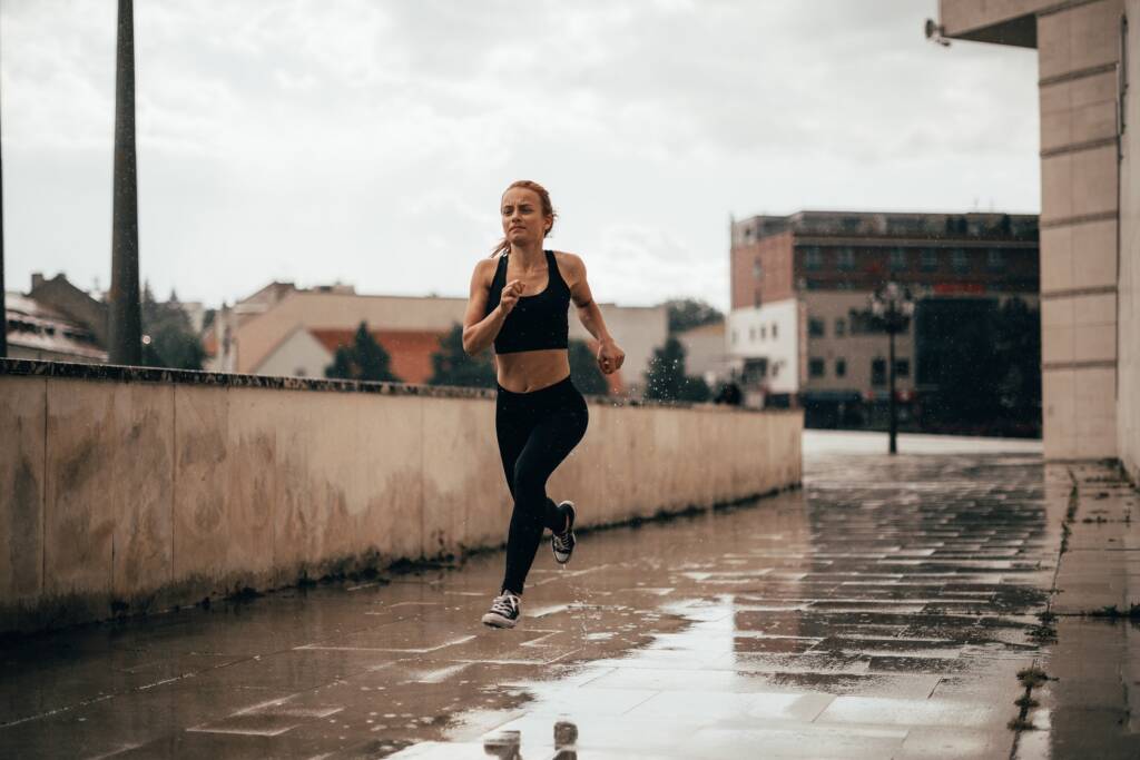 setting goals and getting out to run in the bad weather